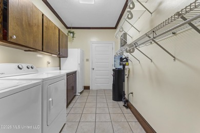 Properties like this with such warmth and character don't come - photo 26