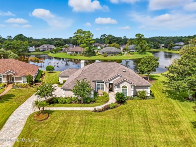 Lake Home ActiveUnderContr in Jacksonville, Florida