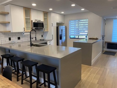 Weston Lakes Area Condo For Sale in Weston Florida