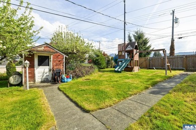 This Classic Cherry Hill home is a delight! Great layout with - photo 33