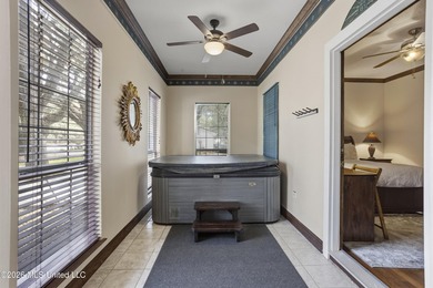 Properties like this with such warmth and character don't come - photo 34