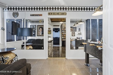 Properties like this with such warmth and character don't come - photo 42
