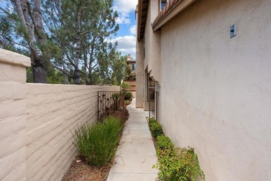 Rare opportunity to own a beautifully updated end unit townhome - photo 5