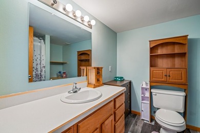 Welcome to 1216 Gardenia Drive, a well-maintained split-level - photo 12