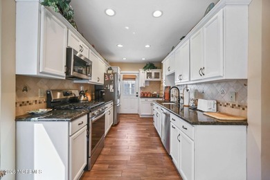 Rare offering of the most spectacular shore colonial with 4 - photo 21