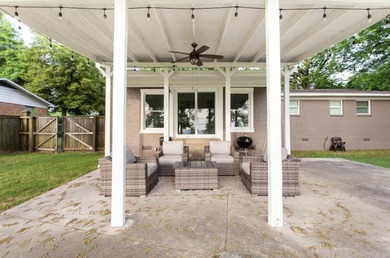 Beautifully remodeled home (2021) with Arkansas River views - photo 39