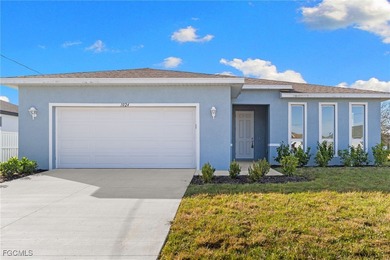 Brand new construction located on a freshwater canal in a highly - photo 2