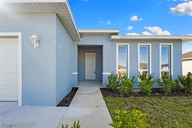 Brand new construction located on a freshwater canal in a highly - photo 4