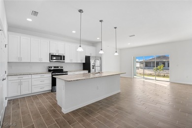 Brand new construction located on a freshwater canal in a highly - photo 6