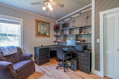 Phenomenal Crystal Lake setting for this exceptional property! - photo 16