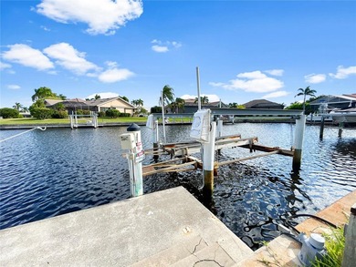 Virtually Staged. Luxury waterfront canal-access home located in - photo 9