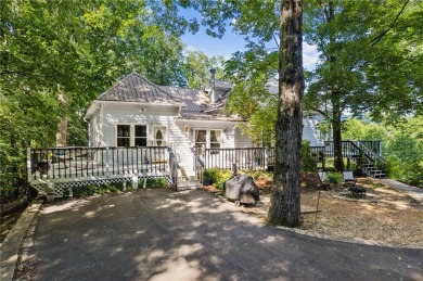 Lake Home For Sale in Ellijay, Georgia
