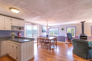 Phenomenal Crystal Lake setting for this exceptional property! - photo 26
