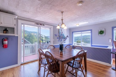 Phenomenal Crystal Lake setting for this exceptional property! - photo 28
