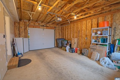 Welcome to this beautifully maintained Energy Star Built home in - photo 29