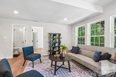 Welcome to The Palisades, one of Charlotte's premier - photo 32