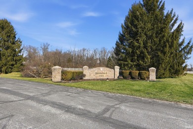 Rare opportunity to own the last available lot in desirable - photo 5