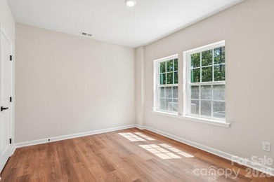 Welcome to The Palisades, one of Charlotte's premier - photo 39