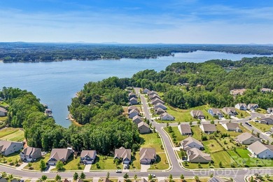 Welcome to The Palisades, one of Charlotte's premier - photo 45