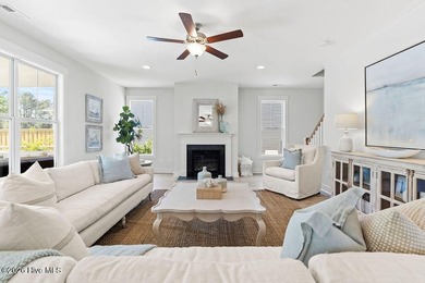 Located in the lakefront community of the Bluffs with a lovely - photo 45