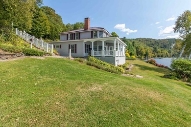 Phenomenal Crystal Lake setting for this exceptional property! - photo 47