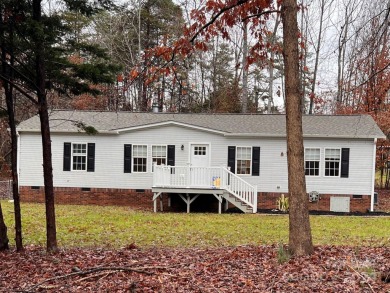 Lake Home For Sale in Sherrills Ford, North Carolina