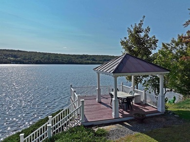 Phenomenal Crystal Lake setting for this exceptional property! - photo 59