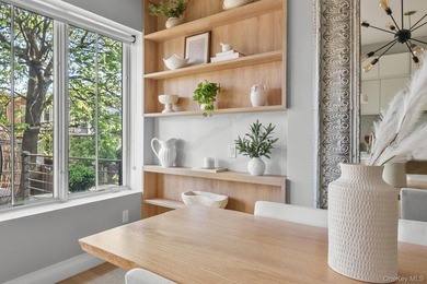 Set along a charming, tree-lined stretch of Bedford-Stuyvesant - photo 5