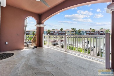 Beautiful two-story property offering 3 bedrooms and 2.5 baths - photo 5