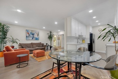 Come home to a modern, quiet condo in a neighborhood that offers
