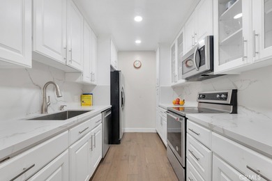 Come home to a modern, quiet condo in a neighborhood that offers