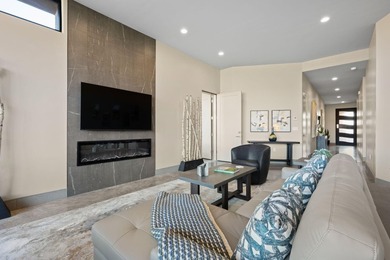 EQUITY GOLF MEMBERSHIP INCLUDED. Beautiful brand-new home - photo 12
