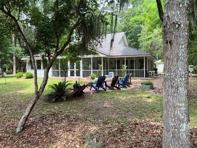 Charming Lowcountry cottage in the heart of Melrose offering 2 - photo 32