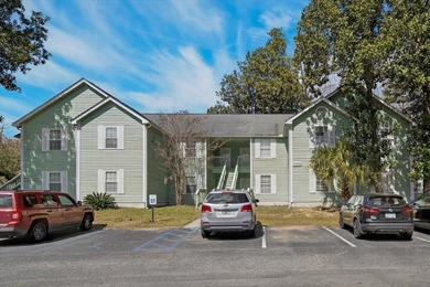 Welcome to this spacious unit located in the heart of North - photo 1
