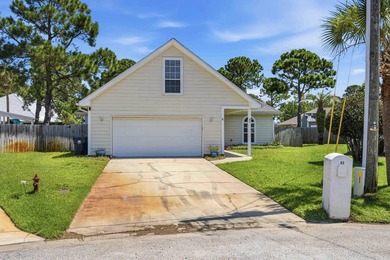 Recently updated Miramar Beach home on a cul-de-sac with a - photo 7