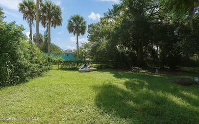 INVESTORS DREAM!!! 2 Spacious units in this beautifully updated - photo 22