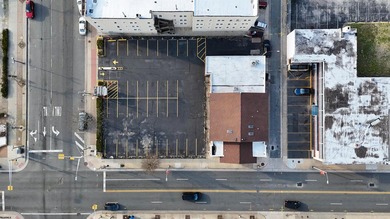 Prime opportunity to acquire a turnkey, income-producing surface - photo 3