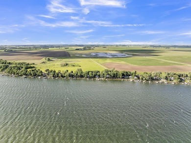 One of the nicest lots in McClelland's beach with plenty of - photo 27