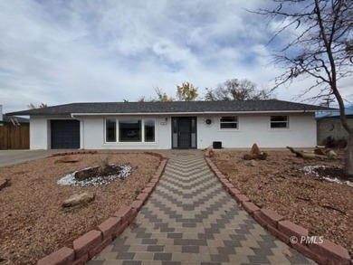 Lake Powell Home For Sale in Page Arizona