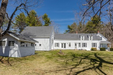 Some properties are simply rare. This one is a gem. Stretched - photo 36