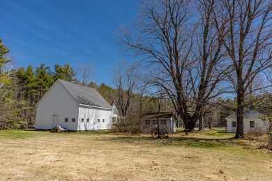 Some properties are simply rare. This one is a gem. Stretched - photo 46