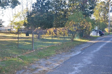 Rare opportunity to own a spectacular bayfront property - photo 9