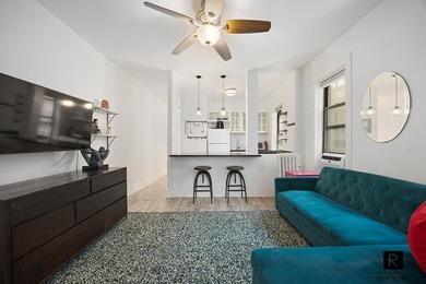 Convertible 3-Bedroom HDFC Co-op With Renovated Interiors and - photo 1