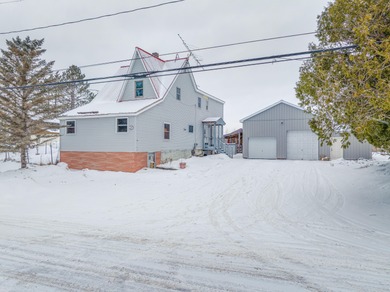 (private lake, pond, coastal) Home For Sale in Piercefield New York