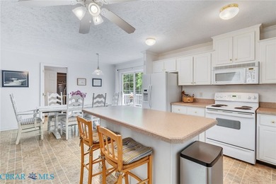 Enjoy the ideal blend of coastal and county living in this 3 - photo 17