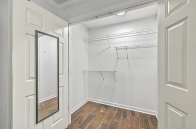 Welcome to this super cute 3-bedroom, 2-bathroom home perfectly - photo 20