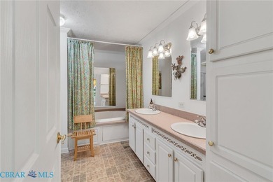 Enjoy the ideal blend of coastal and county living in this 3 - photo 21