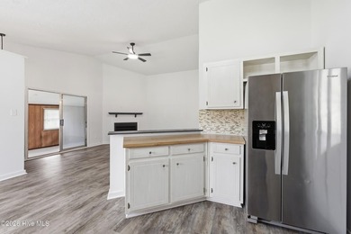 Move-in ready and beautifully updated! This charming 2-bedroom - photo 22