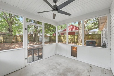 Welcome to this super cute 3-bedroom, 2-bathroom home perfectly - photo 26