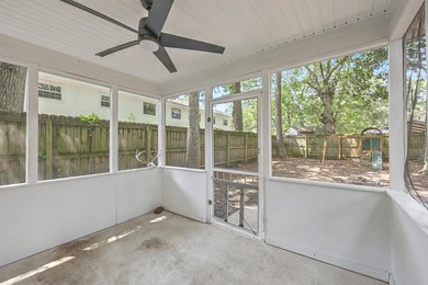 Welcome to this super cute 3-bedroom, 2-bathroom home perfectly - photo 27